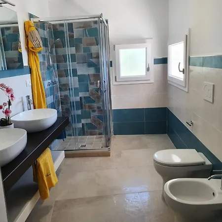 Ada Corsano (Apulia)