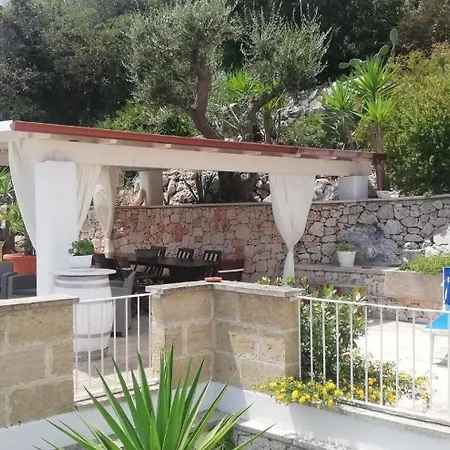 Ada Сasa de vacaciones Corsano (Apulia)