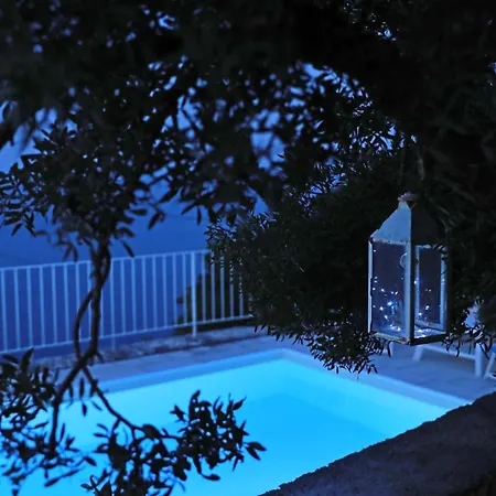 Ada * Corsano (Apulia)