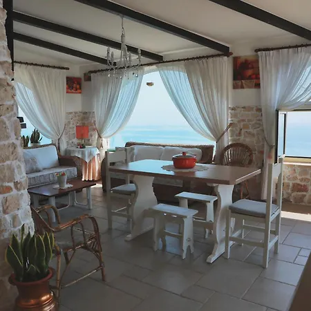 Ada Corsano (Apulia)